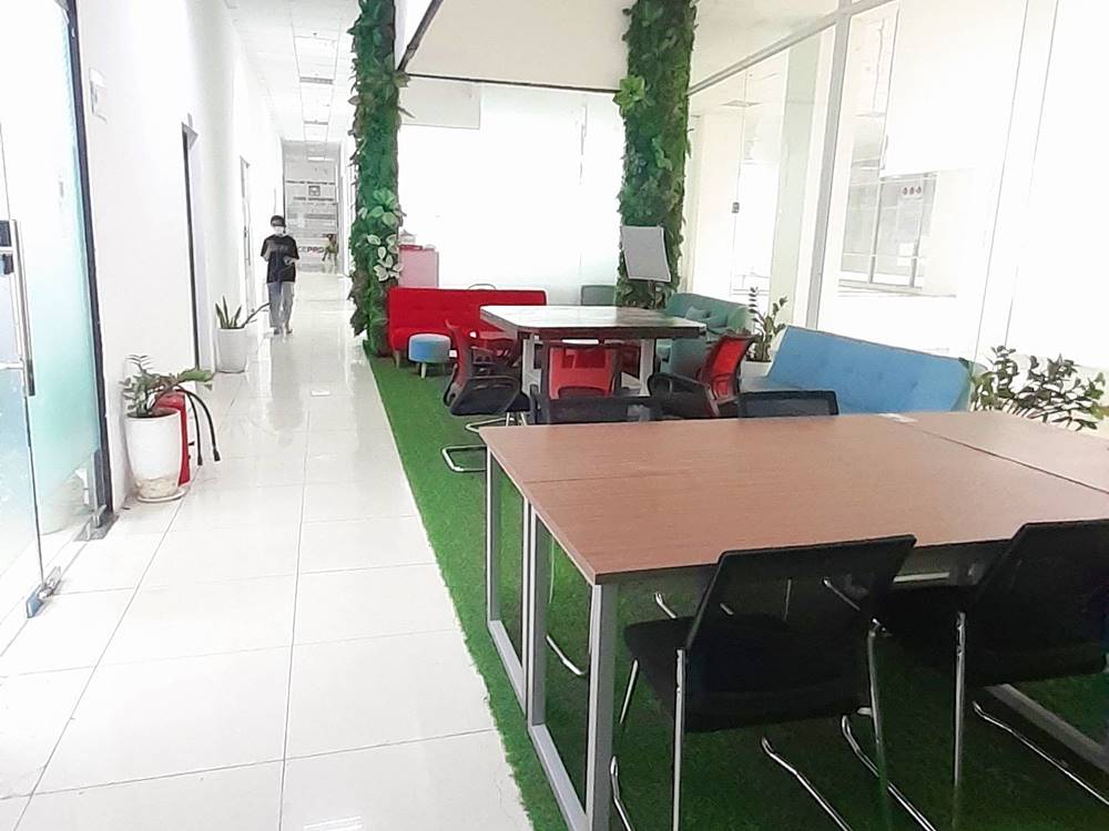 Văn phòng trọn gói, coworking tại CEKS • Topaz City, 39 Cao Lỗ, Phường 4, Quận 8 - Vlook.vn