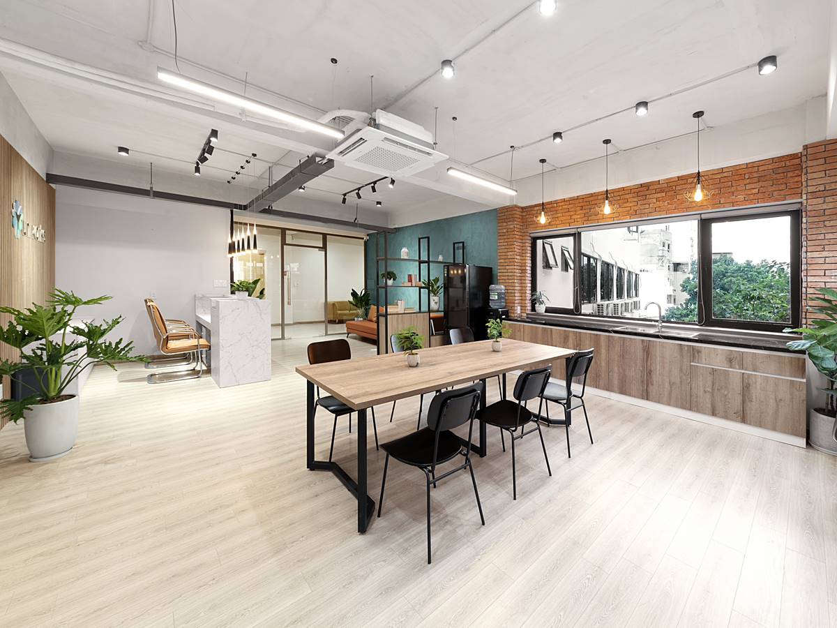 Văn phòng trọn gói tại Uniworks, 03 Ba Tháng Hai, Phường 11, Quận 10 - Vlook.vn