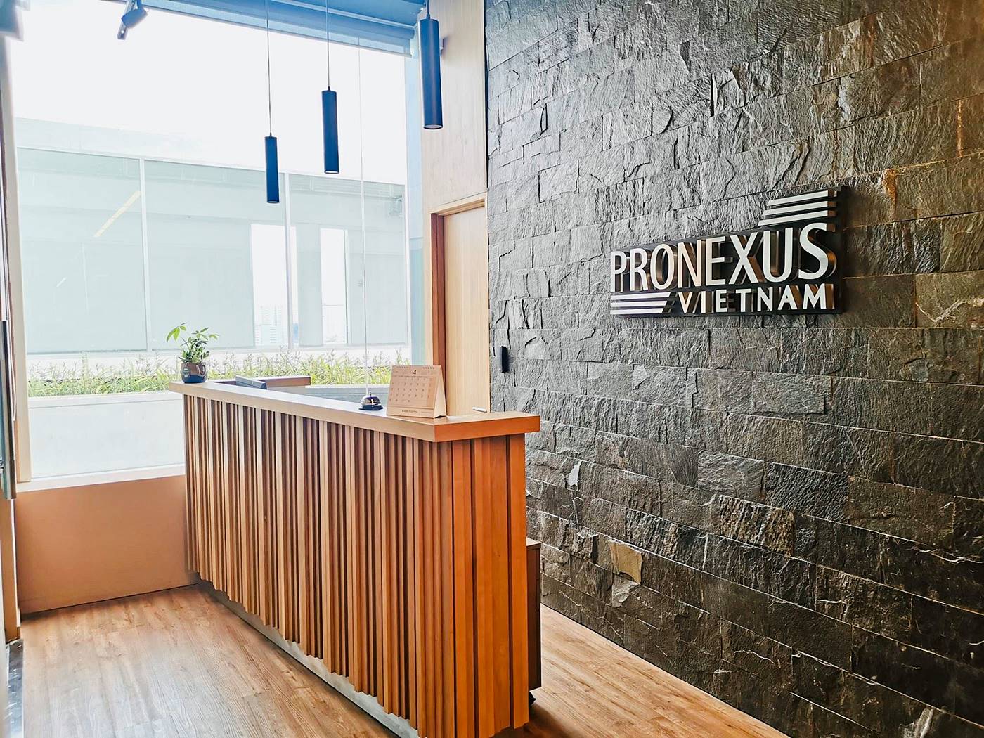 Văn phòng trọn gói Pronexus, Zen Plaza 54-56 Nguyễn Trãi, Phường Bến Thành, Quận 1 - Vlook.vn